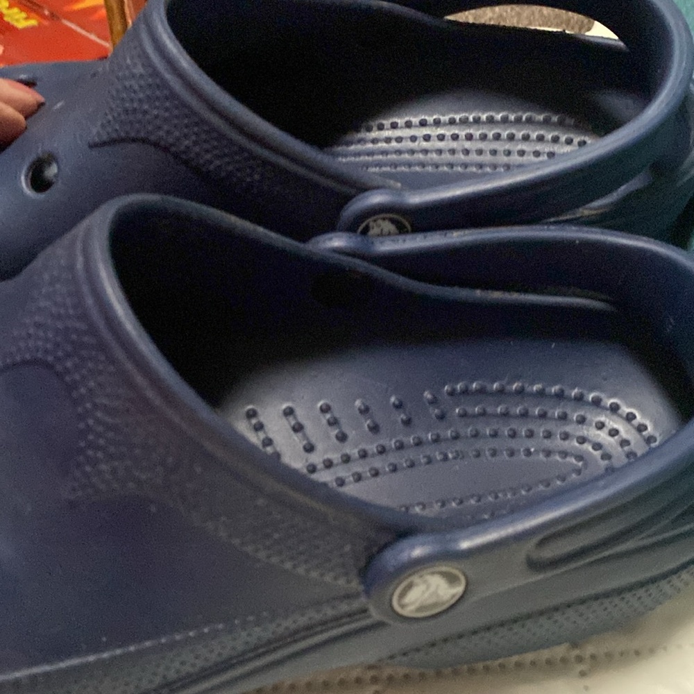 Crocs shoes - Picture 8 of 11